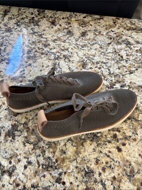UGG Women’s Knit Lace-Up Sneakers in olive with Tan Heel Tab